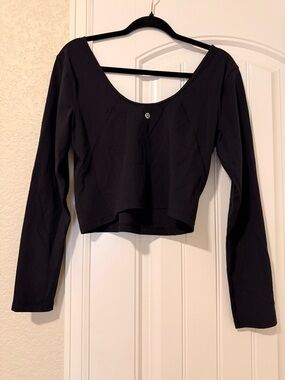Lululemon Cropped Long Sleeve Top Black Size XL Athletic Fitted Scoop Neck